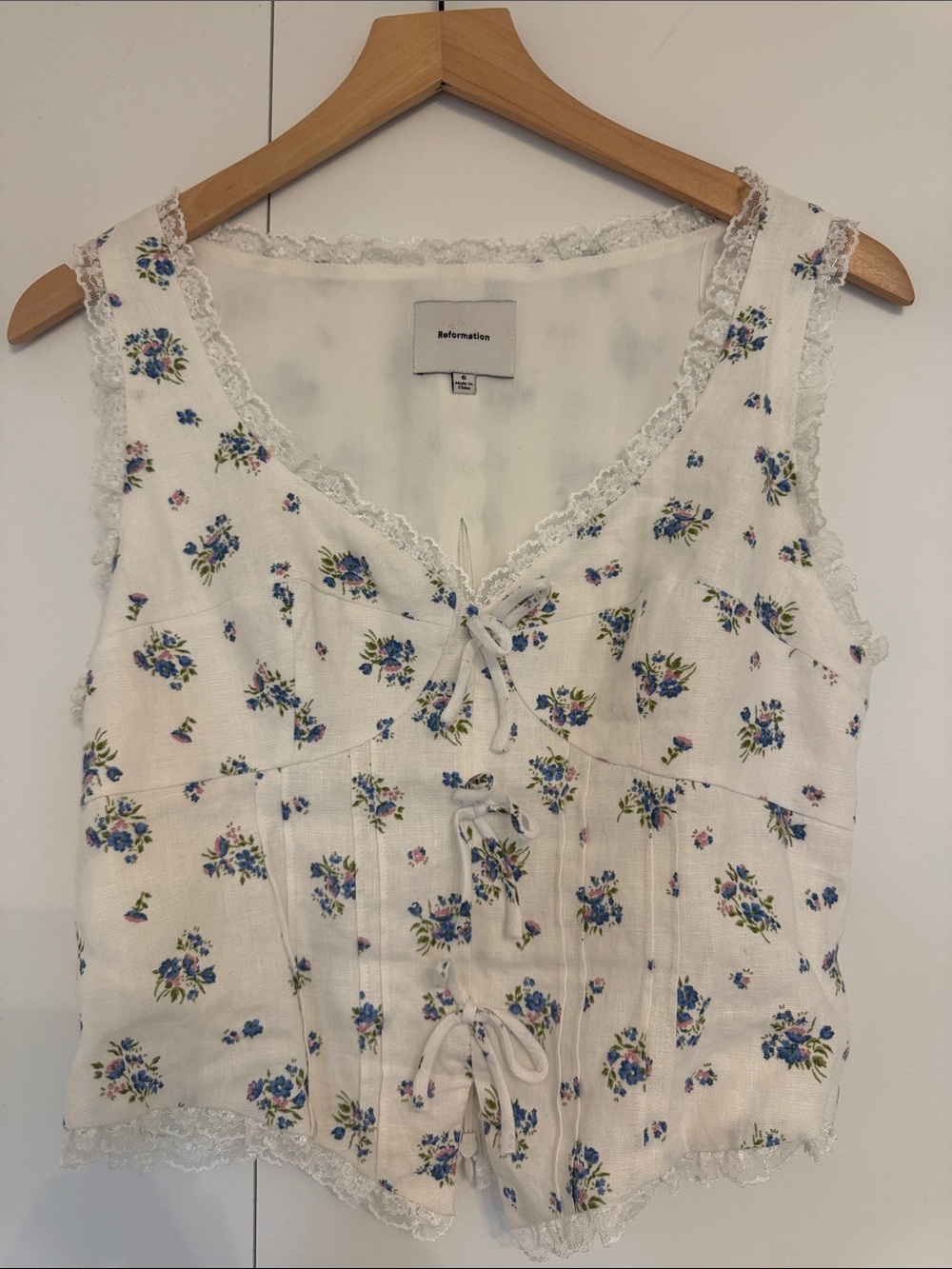 Reformation White Cream Floral Lace-Trim Camisole - Picture 2 of 3